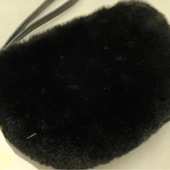 House of Harlow 1960 Women’s Faux Fur Mink Purse Wristlet - Picture 5 of 10